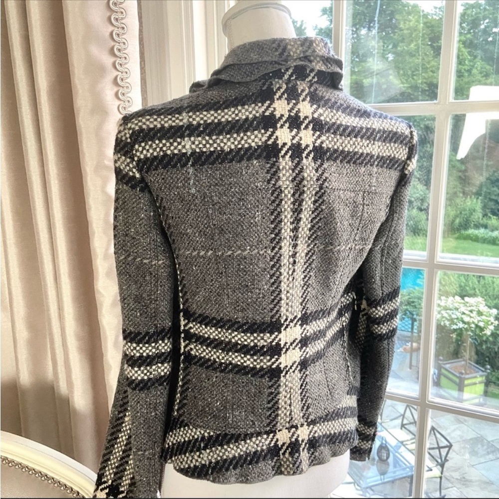 Burberry short gray metallic plaid wool jacket - Picture 4 of 13
